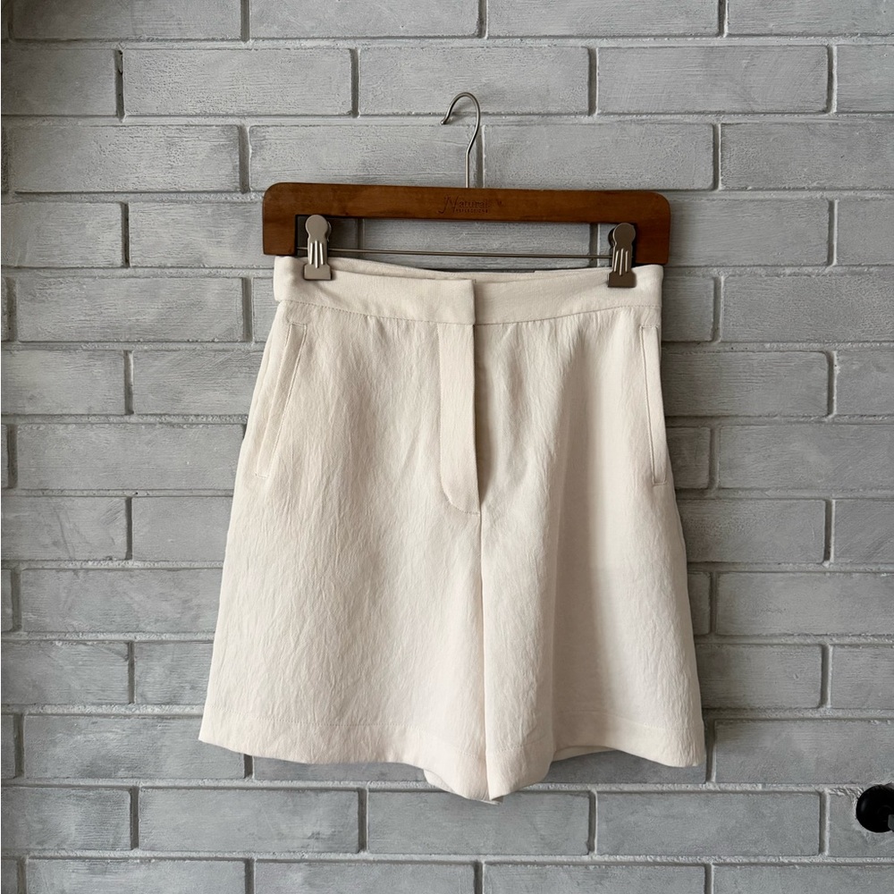 Wilfred Cream Women's Bermudas